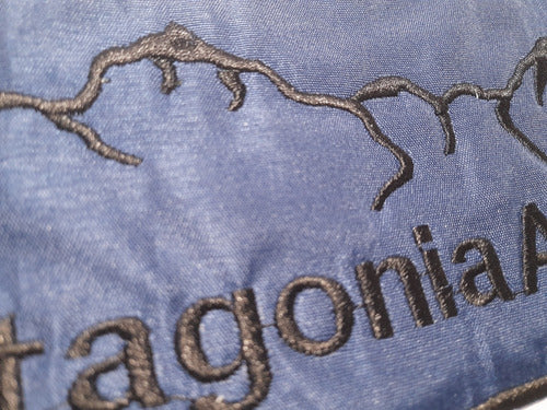 Parche Aplique Bordado Campera Azul 29,5cm Patagonia Espalda 3