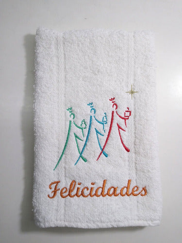 QS Christmas Hand Towel Embroidered 3