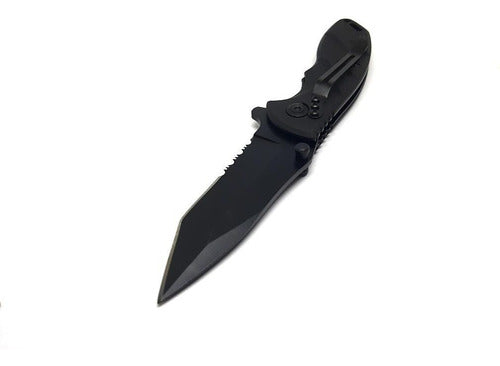 Smith & Wesson Black Tanto Tactical Knife 2