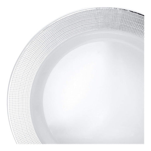 Occasions Disposable Plastic Plates Pack of 50 2