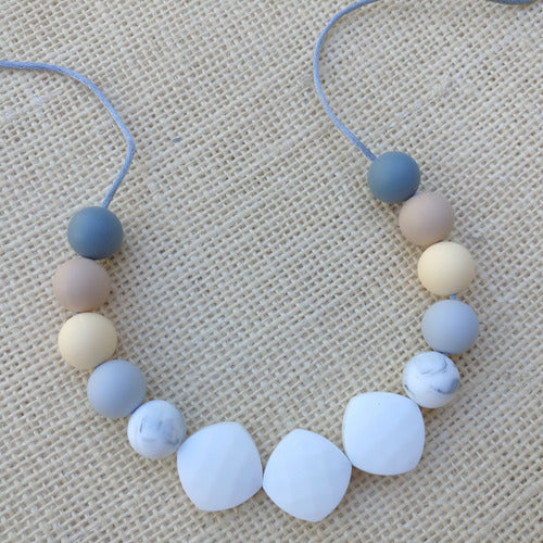 Teething Nursing Necklaces 0