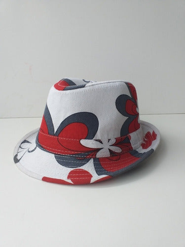 Children's Dandy Hat Ages 2 to 6 Red and Grey Cod8026 1