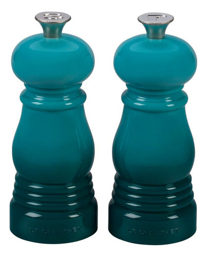 Le Creuset of America Salt and Pepper Mill Set, 5in x 2in 0