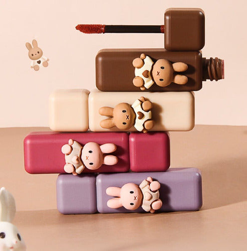 Set of 4 Matte Lipsticks in Boo Boo Rabbit Shade 2