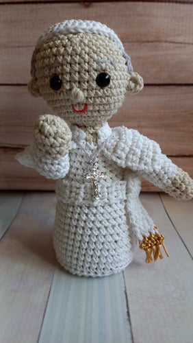 Creaciones Diana Papa Francisco Amigurumi (Crochet Thread) 1