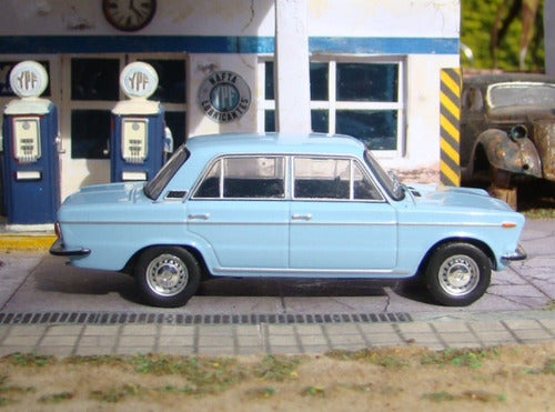 Fiat 125 Colección Argentina 1 43  11cm Salvat  Ixo 2