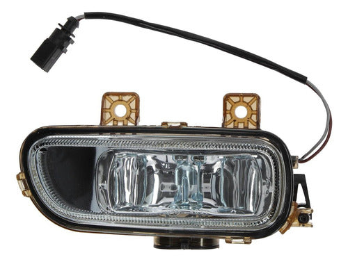 Orgus MB Axor Right Auxiliary Light Mercedes-Benz Axor 2044 07/11 0