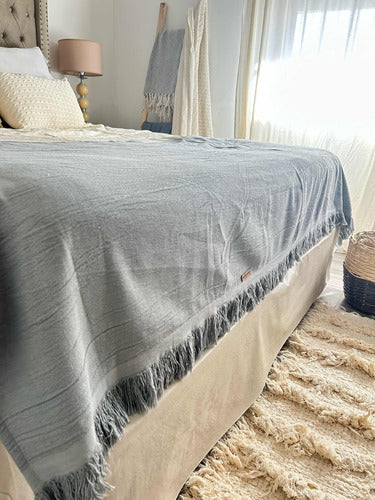 Decorative Bed-Sofa Throw Blanket 3