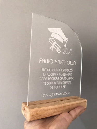 Trofeos Premios  Acrílico Con Base De Madera 4