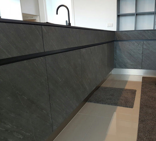 Piedrafina Flexible Stone Coating Deep Black 0.61x122 1