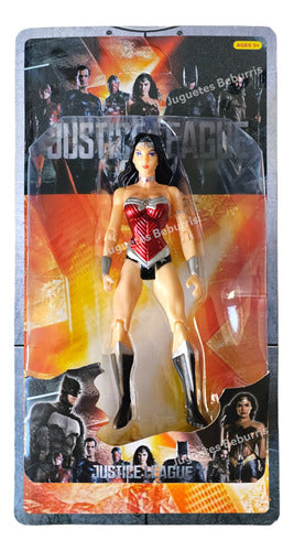 Excellent Wonder Woman Articulated Doll 17 cm 1