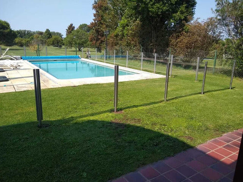 Blindex Pool Safety Glass Barrier 1