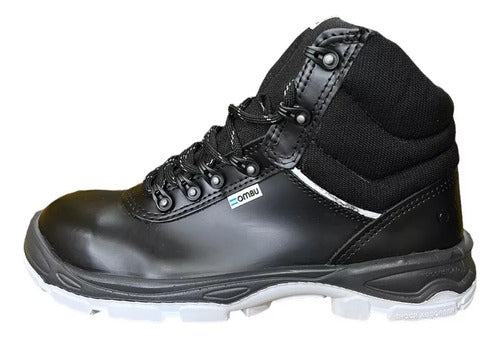 Ozono Ombu Safety Boot with Steel Toe in Black 0