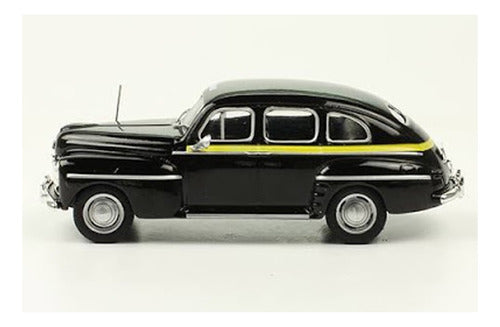 Taxis Del Mundo - Ford Fordor Sedan 1947 Estambul 1