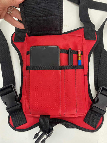 Bolso Para Pecho Con Porta Celular Rojo 2