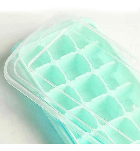 Michaels Silicone Ice Tray with Lid - 24 Ice Cubes 1