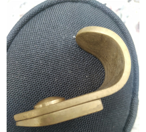 Thumb Support Hook for Alto Saxophone 2