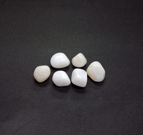 White Quartz Tumbled Stone - Ixtlan Minerales 0