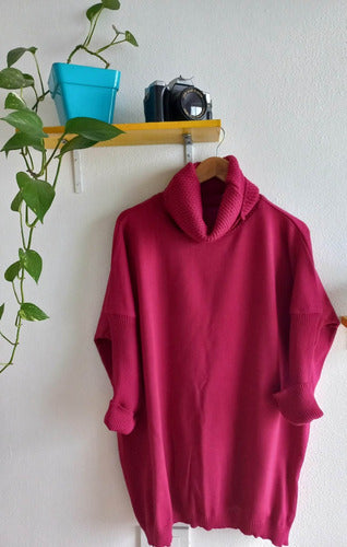 Maxi Oversized Sweater with Wide Long Neck. Black Fuchsia 24