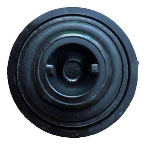 Nissan Tiida Sedan 07-12 1.8 Oil Cap 1