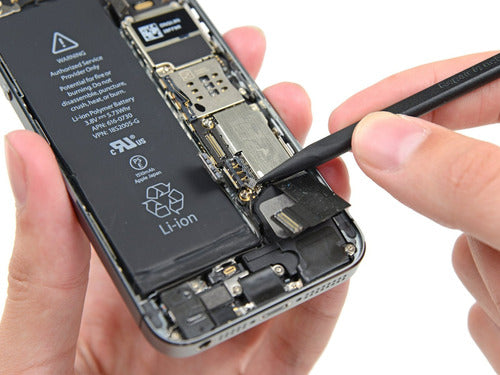 Reparación De Placa De iPhone SE 2020 De Huella Home 0