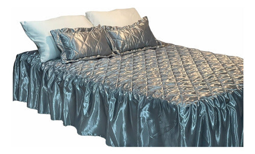 Quilted 2-Seat Satin Bedspread + 2 Filled Pillows 5