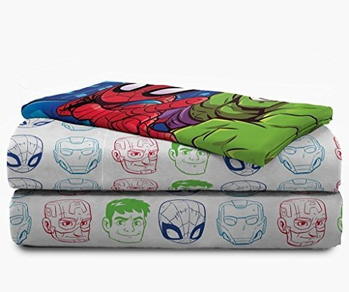 Jay Franco Marvel Heroes Friends 4 Piece Kids Bedding Set 5