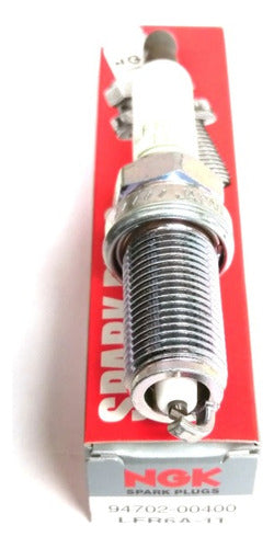 Original Spark Plug for Yamaha 300hp 4-stroke Outboard Engines 0