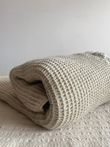 Waffle Honeycomb Blanket / Bed Manta for Armchair 2