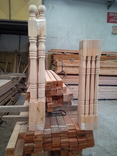 Maderafed Tornado Column 3x3x1m Eucalyptus for Stairs 3