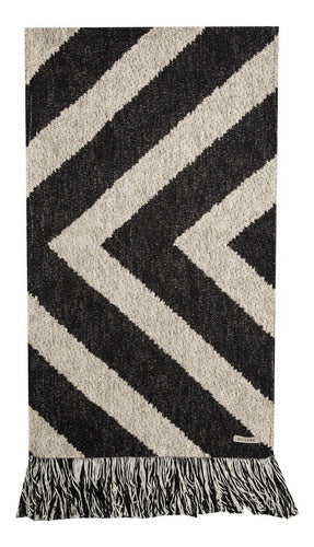 Huitrú Chenille Zig Zag Table Runner 1.60m X 0.36cm 1