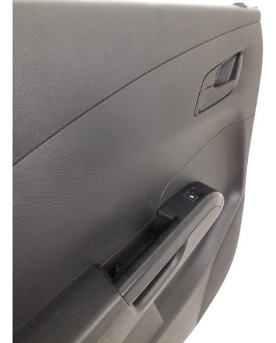 Tapizado Panel Puerta Trasero Izquierdo Chevrolet Sonic 2012 1