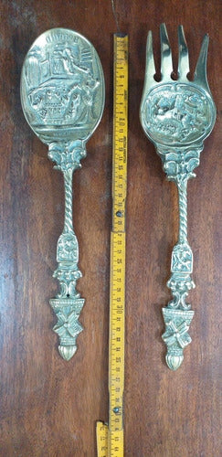 Par De Utensilios Holandeses En Bronce Puro Cuchara  Tenedor 4