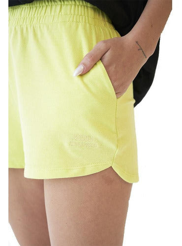 Aloud Women's Short - Weiss Lima 2