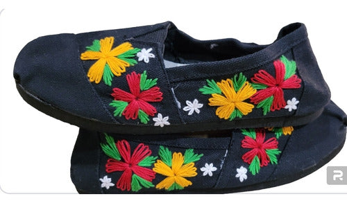 Hand Embroidered Alpargatas 36 to 42 0