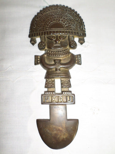 Antiguo Adorno De Bronce Totem Tupo Peruano 27 Cm Alto 5