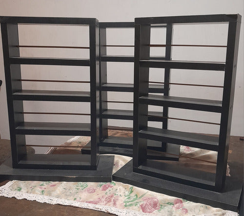 Generic 3 Units Nail Polish Display Shelf with 4 Shelves, Used 4