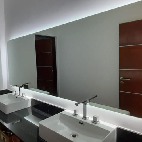 Modern Rectangular Decorative Bathroom Mirror with LED Light 70x90 cm 8