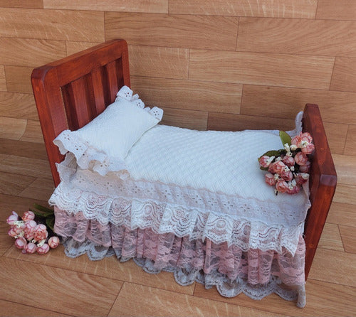 Duendecitos Newborn Crib for Newborn Photography Session 0