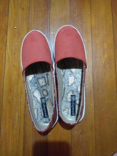 China Beautiful Flat Shoes 36 Red Christmas and Silver (2 Pairs) 4