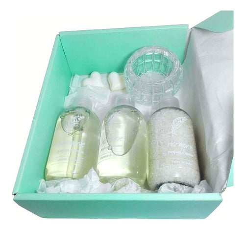 Relax and unwind with our luxurious Jasmine Gift Box Set - the perfect way to treat yourself or surprise a loved one with a special moment of tranquility and indulgence. - Kit Aroma Caja Regalo Gift Box Jazmín Set Zen Spa N60 Relax