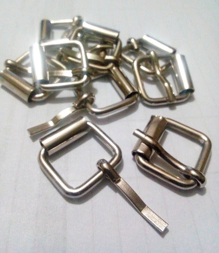 Rolo 15mm 25u Buckles for Pet Collars 1