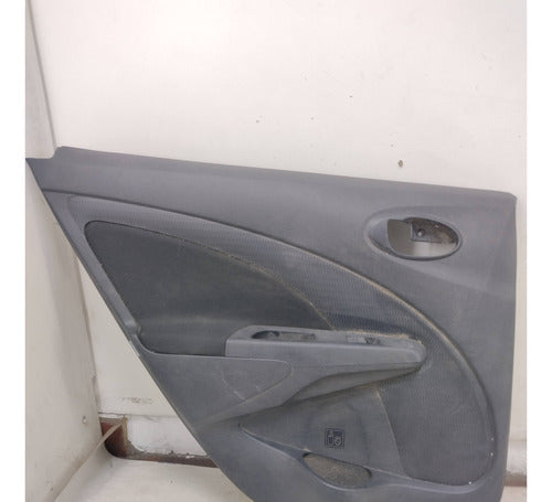 Tapizado Panel Puerta Trasero Izquierdo Toyota Etios 2018 * 1