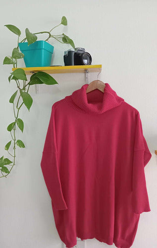 Maxi Oversized Sweater with Wide Long Neck. Black Fuchsia 40