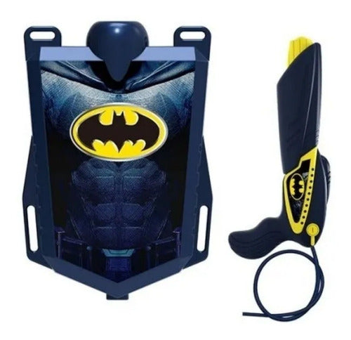 Batman Water Gun with DC Comics Backpack 1