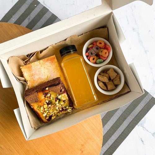 Medium Breakfast Box with Acetate Window x 10 - Fullfesta 2