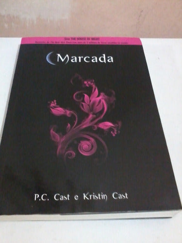 Livro Marcada-p.c.cast E Kristin Cast-ótimo Estado ! 0