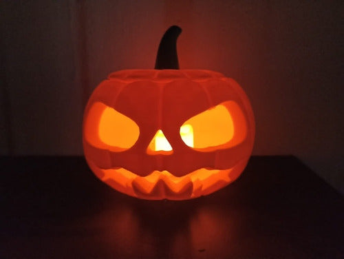 Calabaza Caramelera Halloween Plástica Con Luz Led 25cm 3d 1