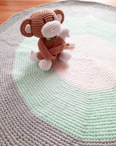 Amigurumi Hugging Monkey 2