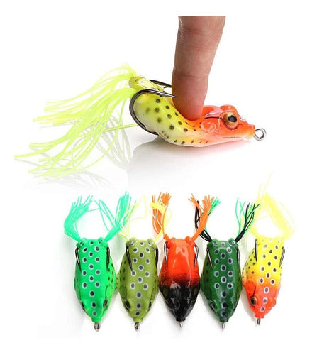 HOGAR Y CAMPING Pack of 5 3D Frog Lures in Different Sizes + Organizer Box 1